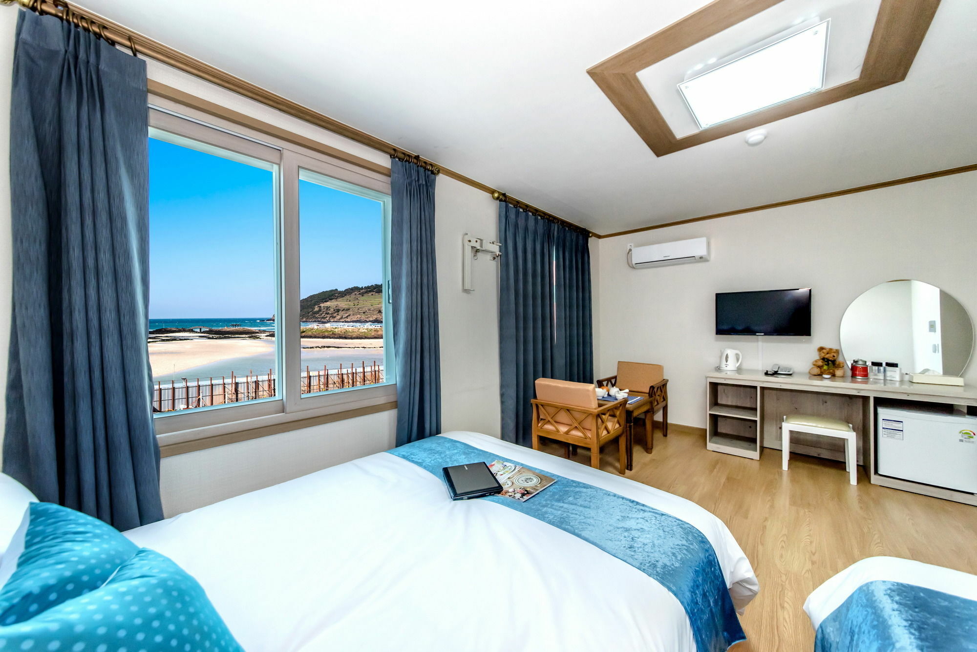 Beach Story Hotel Jeju Exterior photo